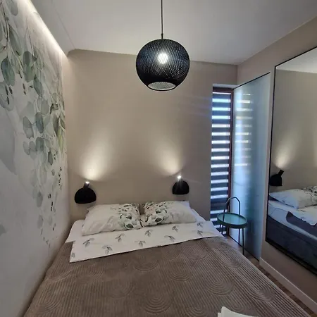 Garden Of Eden- Mintgarden- *